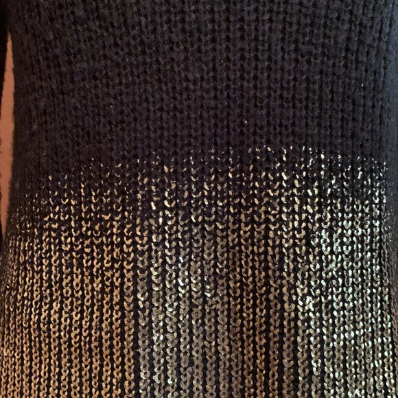 Cold-shoulder black and gold sweater by DESIGN HISTORY - Picture 5 of 12